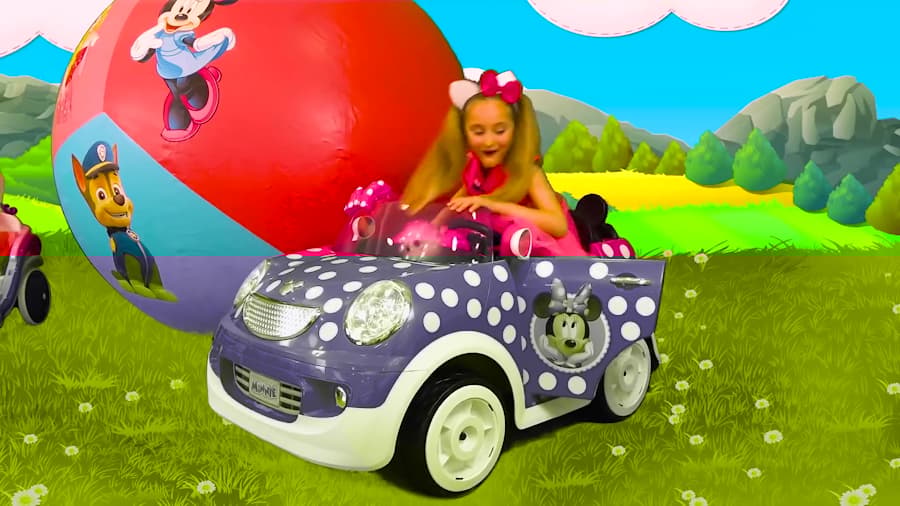 اسباب بازی ها و خانواده مهربان - ساشا و مکس و تخم مرغ شانسی جادویی